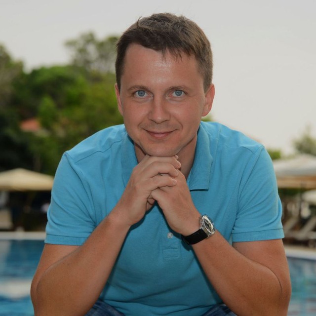 Валентин, директор і творець друкарні «Яскравий Друк»